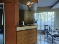 Hotel O near Hasanuddin International Airport formerly Wisma Dalilah Syariah