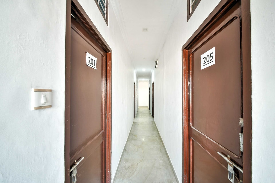 OYO Hotel O OXO, Udaipur Central, Udaipur