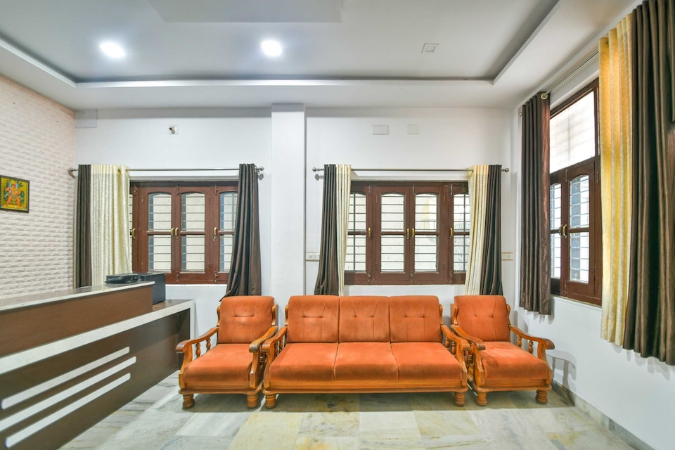 OYO Hotel O OXO, Udaipur Central, Udaipur