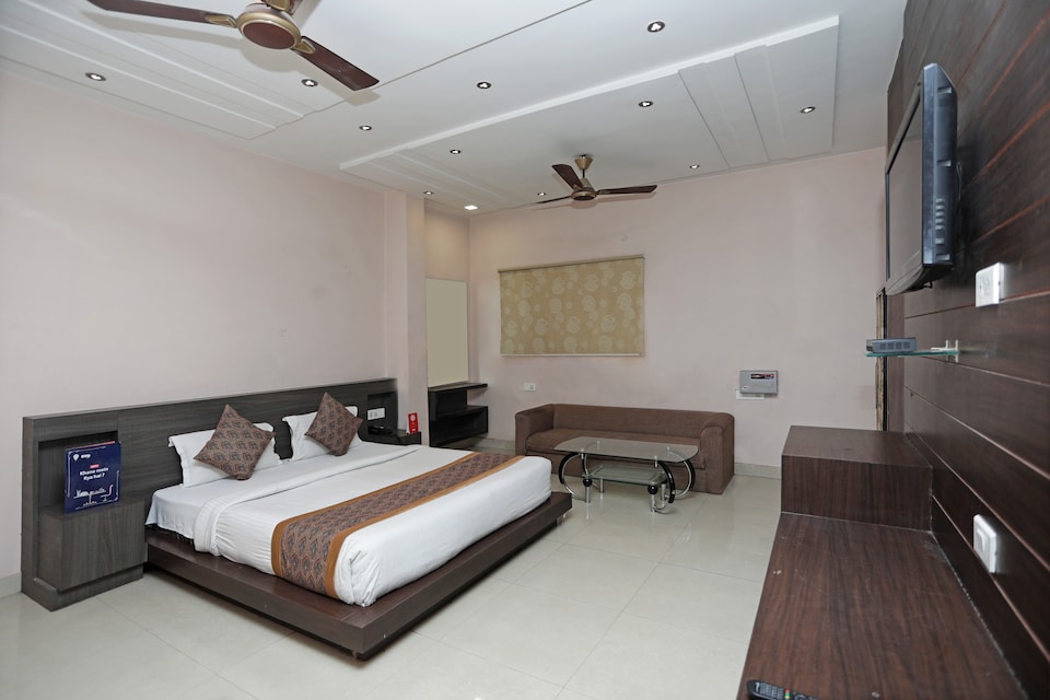 OYO 1521 Hotel Sanjay Galaxy, Govind Nagar Kanpur, Kanpur