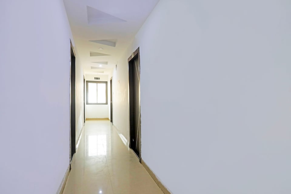 Hotel O Yugantar Palace, City Centre, Gwalior