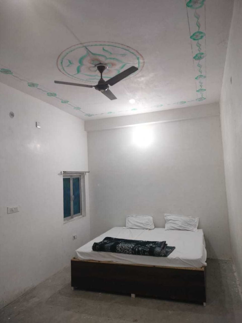 SPOT ON Sana Guest House, Airport Lucknow, Lucknow