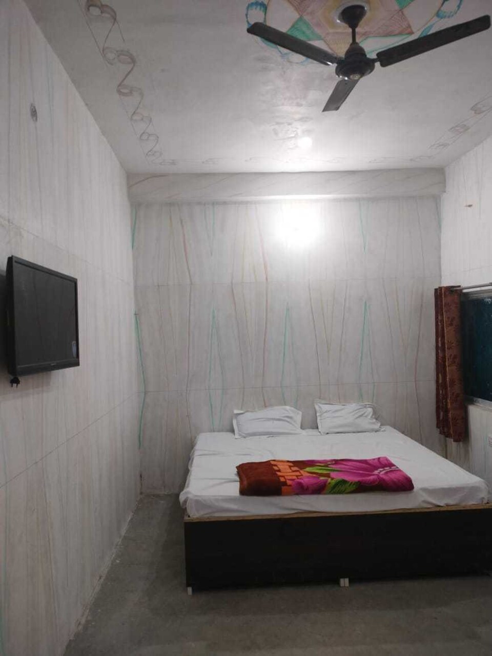 SPOT ON Sana Guest House, Airport Lucknow, Lucknow