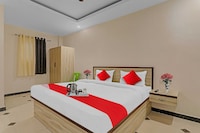 Super Guest House O R R INN