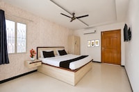 Hotel O Gorakhpur Railway Junction Road Golghar Formerly RR Inn