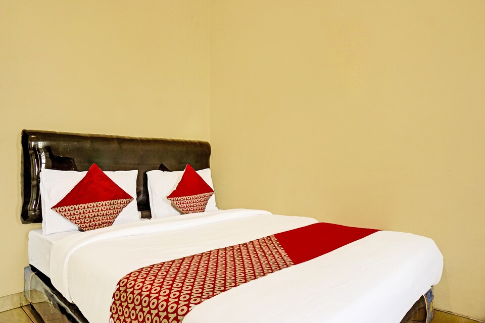 Hotel O J&b Rooms Tomang, Tanjung Duren, Jakarta