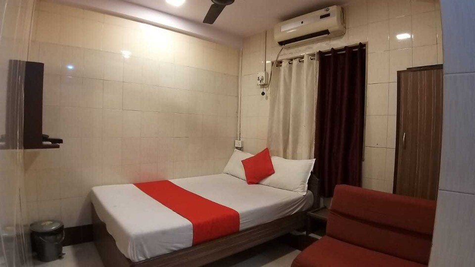 OYO Hotel Shri Inn, Airport Delhi, Delhi Transit