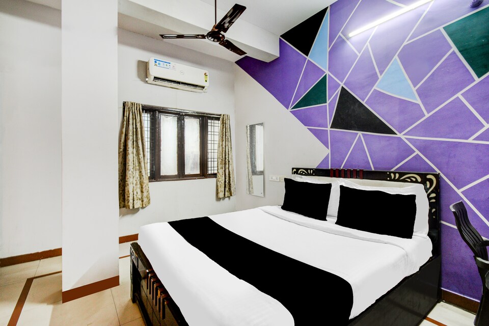 Hotel O Nihan Grand , Madhapur, Hyderabad