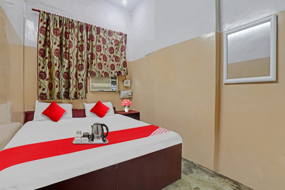 Hotel O Narayani Palace, Kanpur Railway Station, Kanpur
