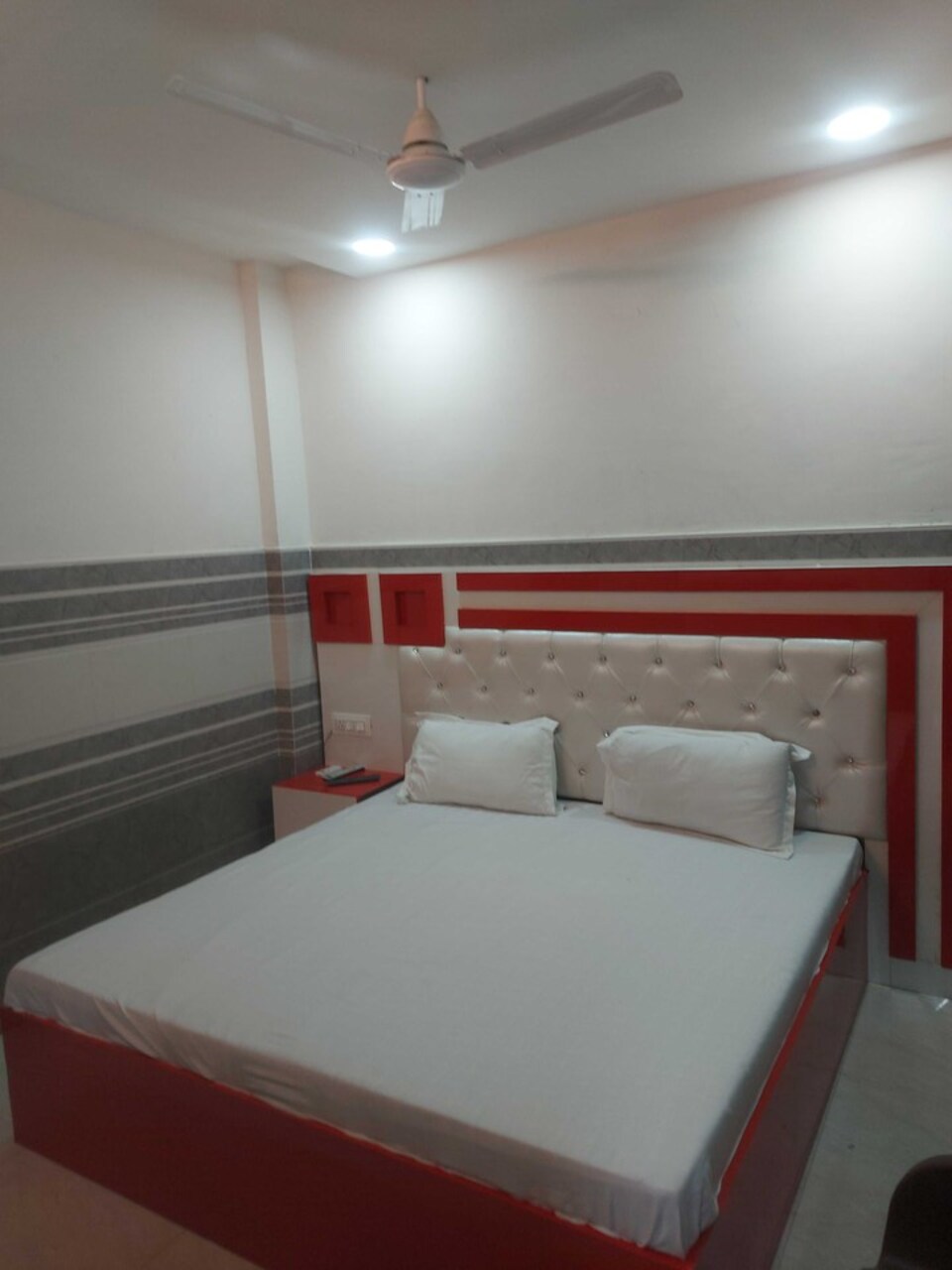OYO 92342 Hotel Reef, Bus Stand Ludhiana, Ludhiana