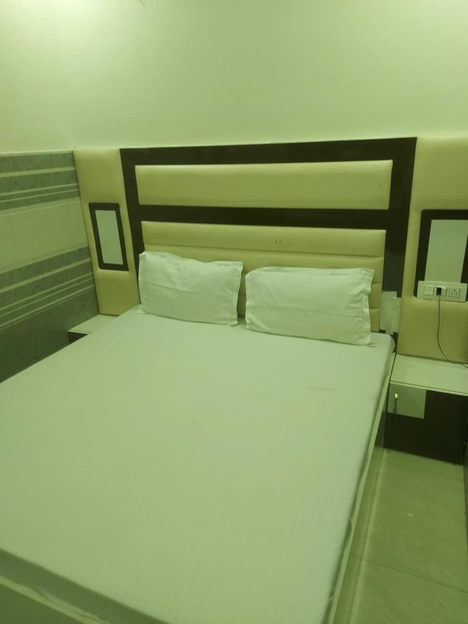 OYO 92342 Hotel Reef, Bus Stand Ludhiana, Ludhiana