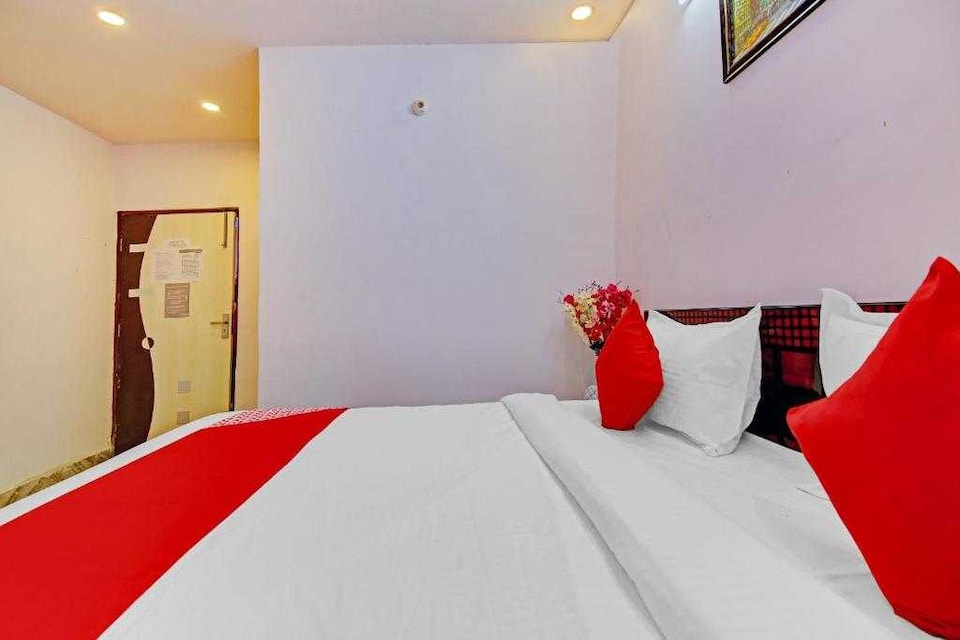 OYO Hotel Magnet Residency Near Nangli Metro Station, Dwarka Delhi, Delhi