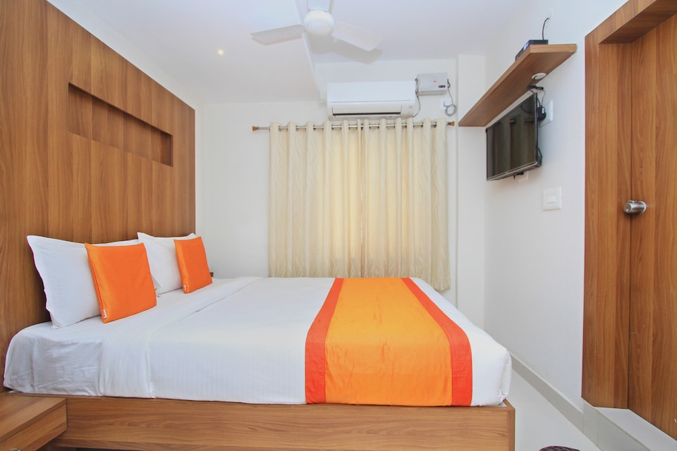 OYO 11960 Hotel Le Citi Inn, Mysore City Center-II, Mysore