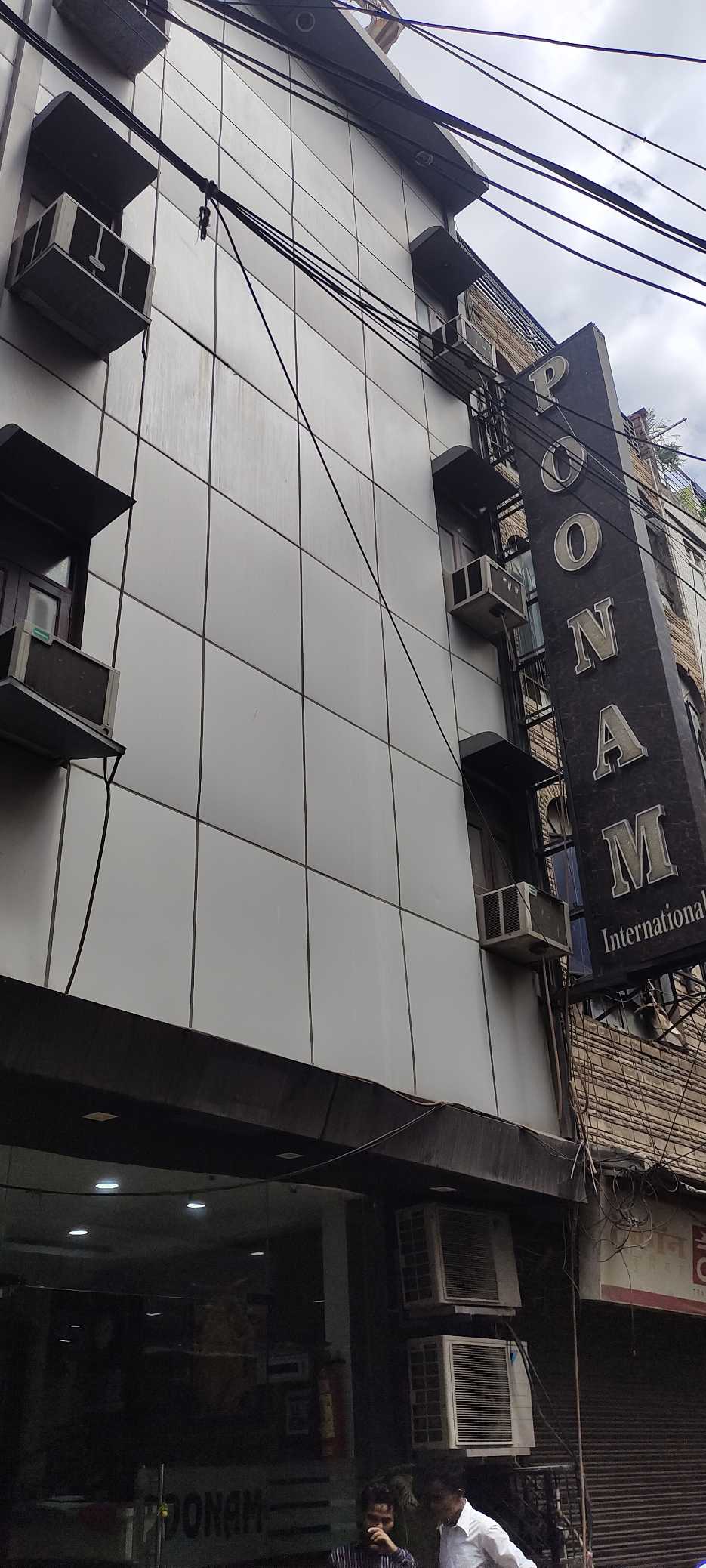 Townhouse Hotels in Connaught Place, Delhi