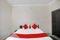 OYO Hotel Virgin Stay