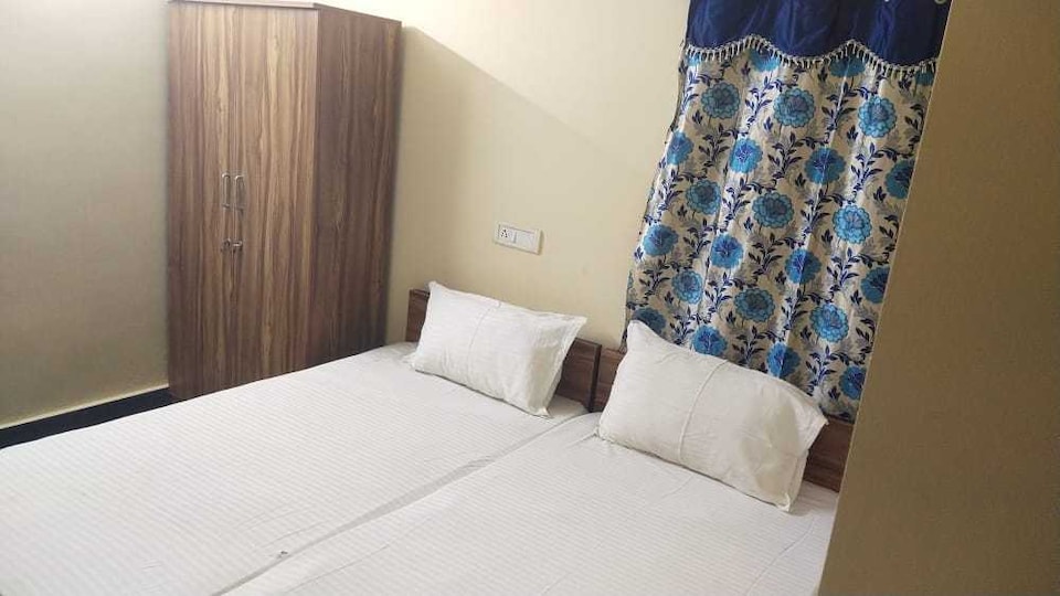 Hotel O White Carnations Hotels, Gachibowli, Hyderabad