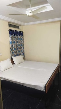 Hotel O White Carnations Hotels