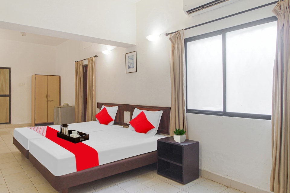 Hotel O Halcyon Inn, Candolim Goa, Goa