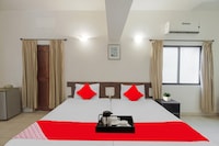 Hotel O Halcyon Inn