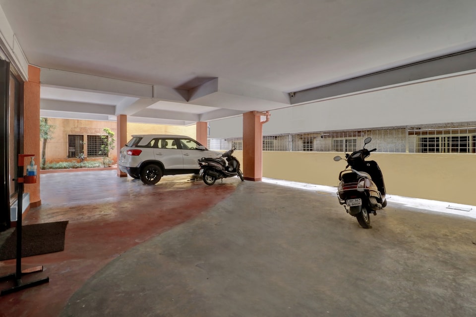 OYO Flagship 92604 Sp Residency Near Ragigudda Sri Prasanna Anjaneyaswamy Temple, BTM Madiwala Bangalore, Bangalore
