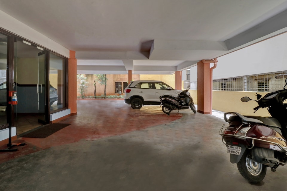 OYO Flagship 92604 Sp Residency Near Ragigudda Sri Prasanna Anjaneyaswamy Temple, BTM Madiwala Bangalore, Bangalore