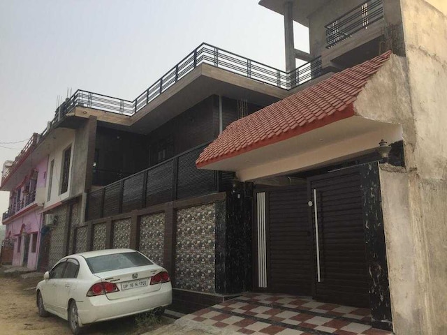 OYO Home Dwivedi Home