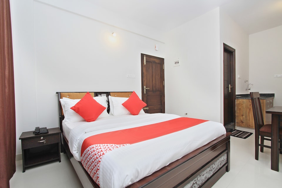 OYO 12033 Hotel Royal Residence  OYO Rooms Bangalore  Book    1839 OYO