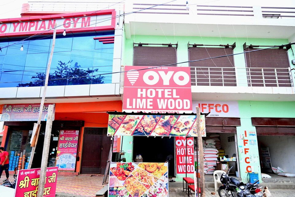 SPOT ON 92741 Hotel Lime Wood , Meerut, Meerut