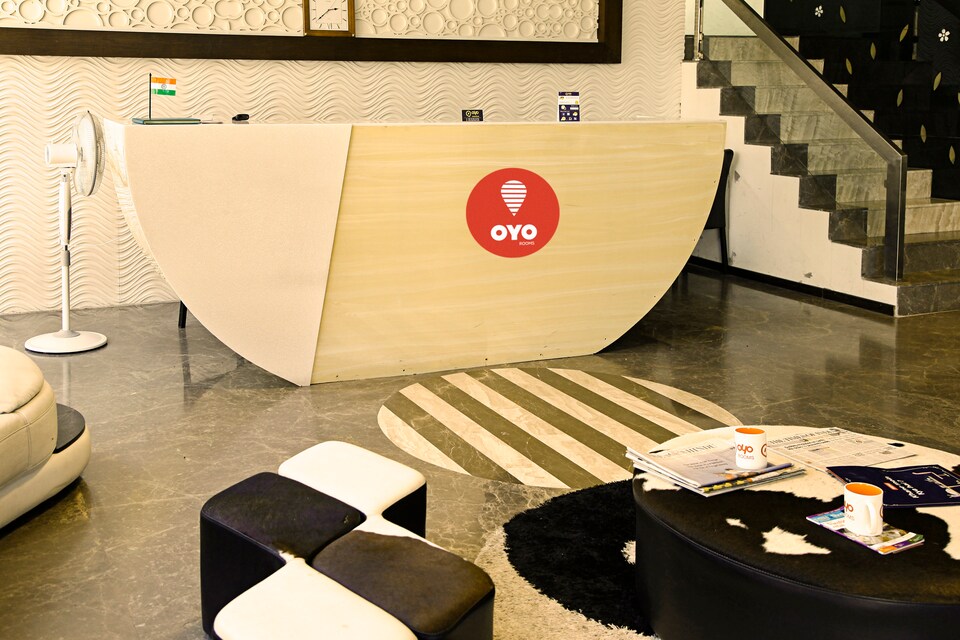 OYO Premium 005 Coimbatore Airport Avinashi Road, Avinashi Road Coimbatore, Coimbatore