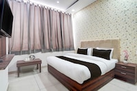 Super Collection O by OYO Patiala Road Crossway Zirakpur Formerly Lavish