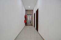 Super Collection O by OYO Patiala Road Crossway Zirakpur Formerly Lavish