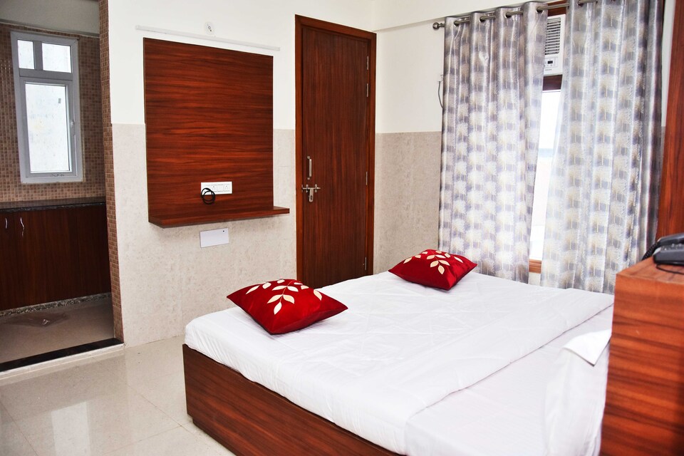 New code live NOD2201, Noida City, Noida