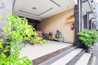 OYO 91567 Hotel Adi Guna