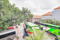 OYO 91567 Hotel Adi Guna