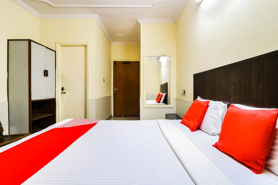 Flagship Hotel Rising Sun, Ludhiana Railway Station, Ludhiana