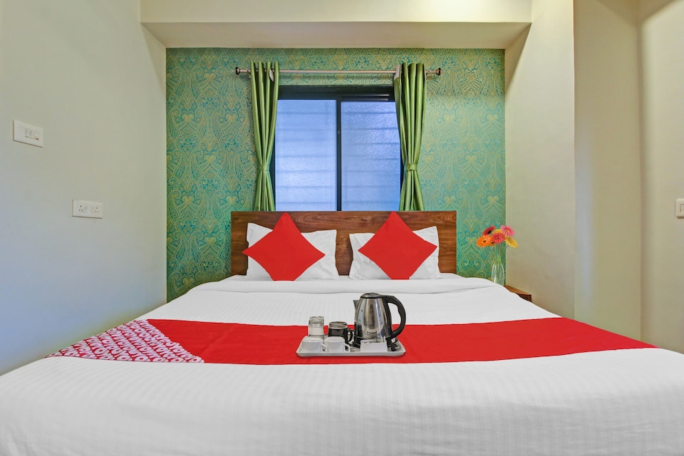 Flagship 92834 Dwarka Lodging & Boarding, Katraj Khed Shivapur Pune, Pune