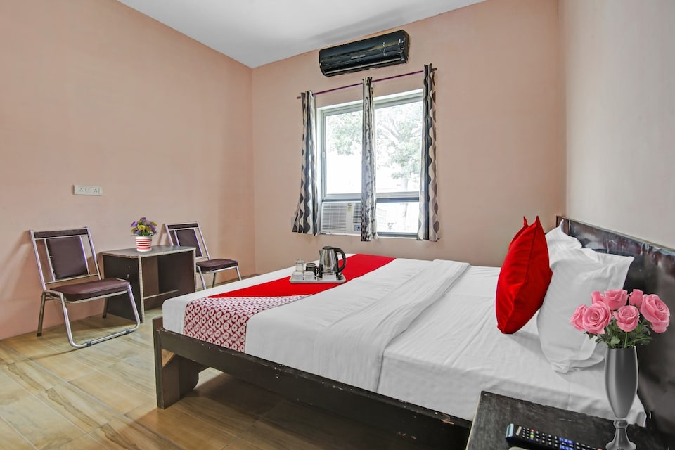 Flagship 92840 The Status Resort, Pilibhit Bypass Road, Bareilly