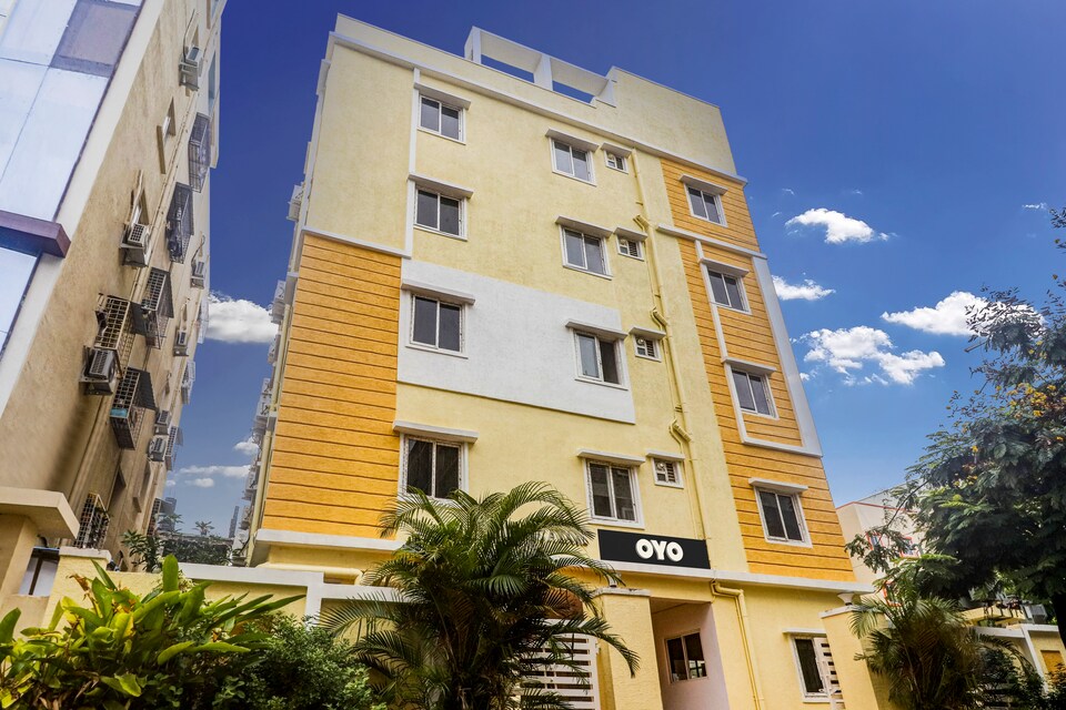 OYO OYO92853LEOGRAND, Kondapur, Hyderabad