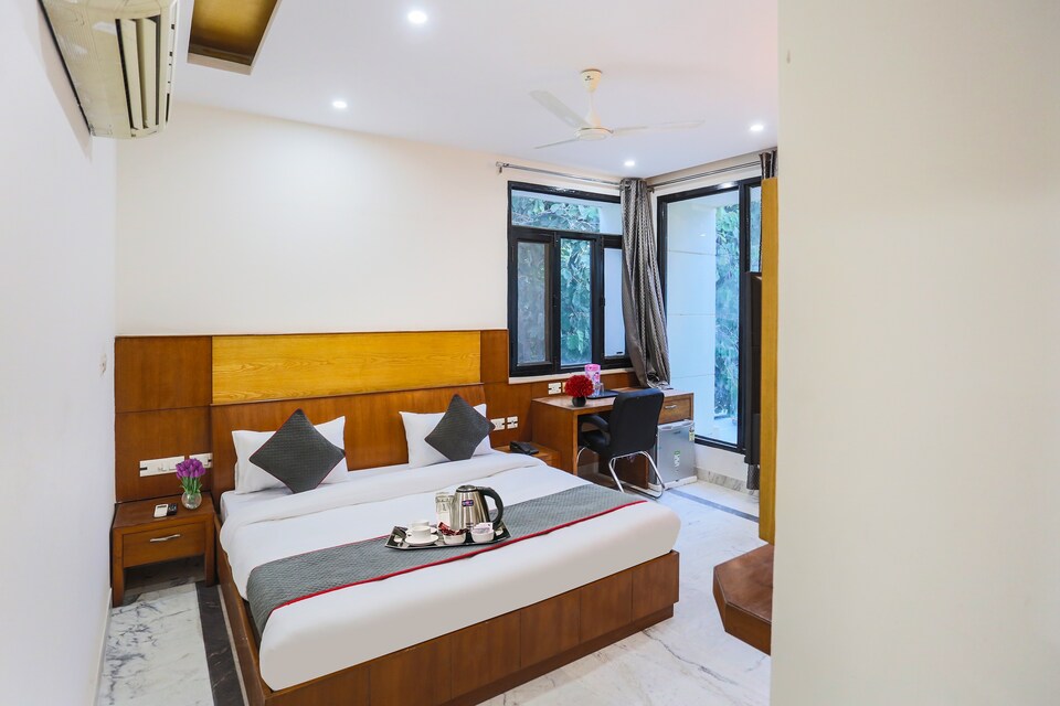 OYO Townhouse 1095 Birdhouse, Cyber City, Gurgaon