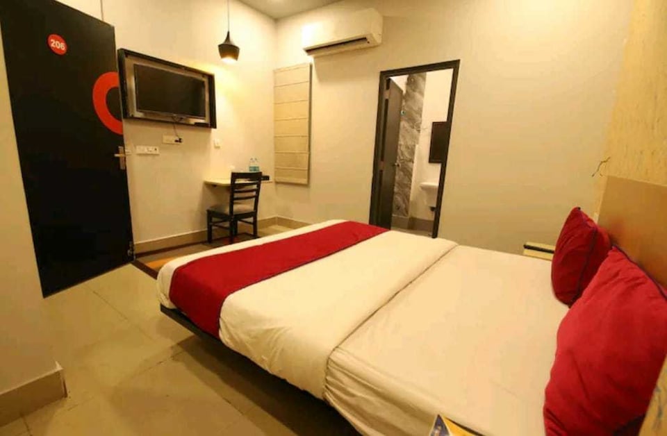OYO Hotel Family Ties, Sigra, Varanasi