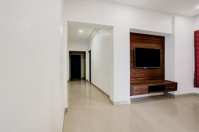 Hotel O Ashok Nagar Near JNTU College