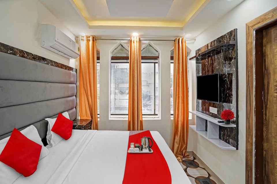 Hotel O  Kaushal, Vaishali Kaushambi Metro, Ghaziabad