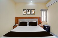 Hotel O Glace Stay