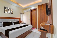 Hotel O Glace Stay
