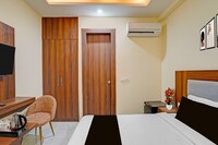 Hotel O Glace Stay