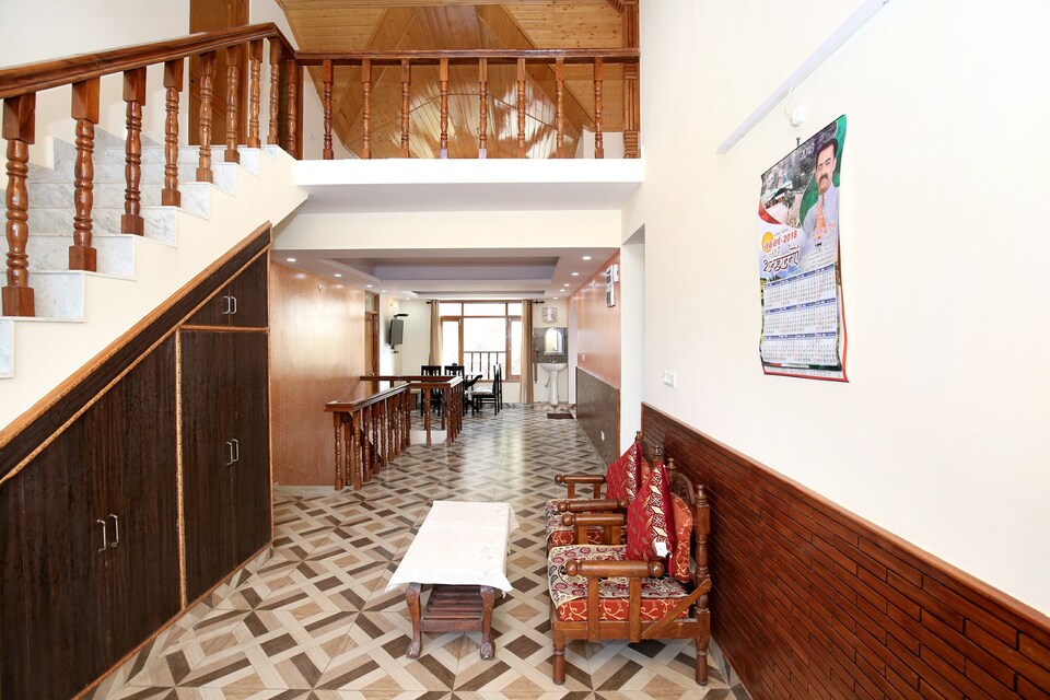 OYO Home 12060 Hill View, Bharari, Shimla