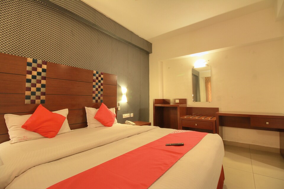OYO 1531 Vels Grand Inn Hotel, Gandhipuram Coimbatore-II, Coimbatore