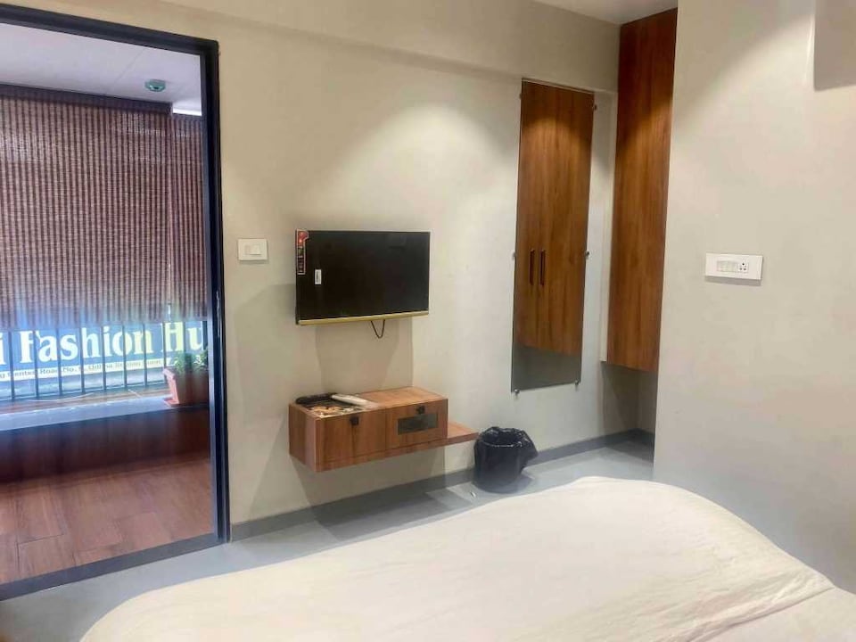 OYO 93041 Hotel Udhna Inn, Textile Market Surat, Surat