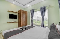 Hotel O AVRO Hotel