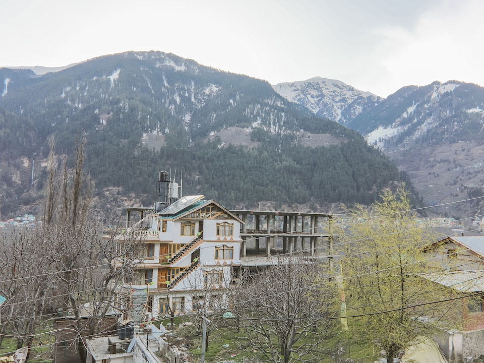 OYO 12072 Lifestyle Manali, Naggar Road, Manali